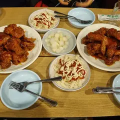 페리카나 신설동점