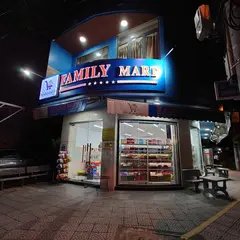 ファミリーマート