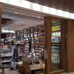 PAPER WALL エキュート立川エキナカWEST店