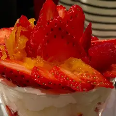 フルーツ＆カフェ ベリーパーラー
