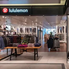 ルルレモン大丸心斎橋
