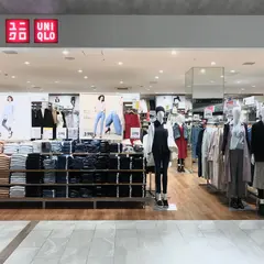 ユニクロ グランエミオ所沢店