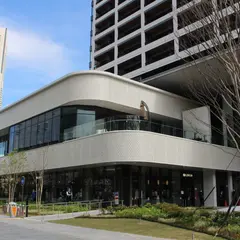 リンコス横浜馬車道店