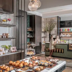 Cafe Madeleine