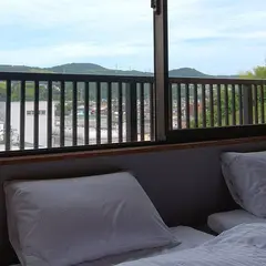 香湯楼井川
