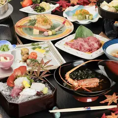 ホテル 三楽荘