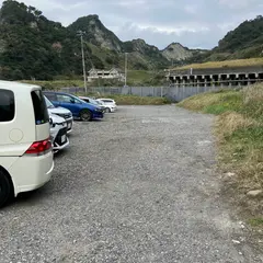 明鐘岬&カフェ岬駐車場