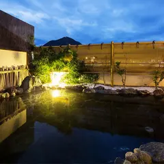 伊豆長岡温泉 Villa Garden 石のや