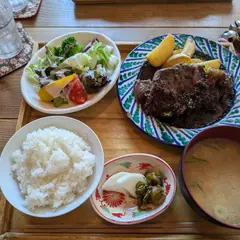 炭火焼きステーキと スペイン料理 GOZIAMI