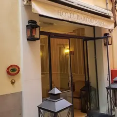バルトロメオ ホテル