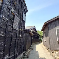 黒壁の集落