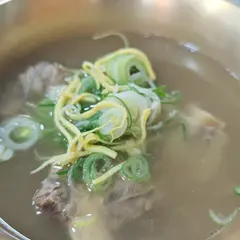 ナジュコムタン