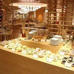 めん、色いろ。いつでも、おやつ。