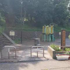 汲沢子の神公園