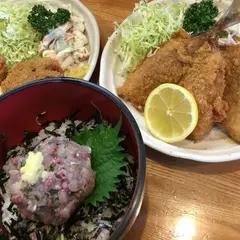 味処 あさみ
