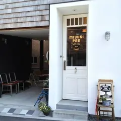 Miyuki PAN