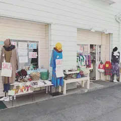 Little Page 鵠沼海岸店