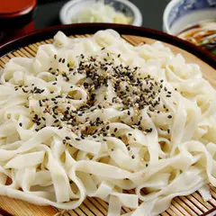 尾張屋きしめん店