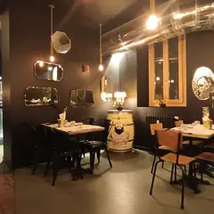 Hamerica's via Terraggio (cattolica)