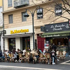 Coffee Shop - La Brioche Chaude - Café