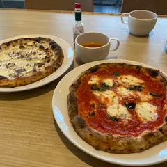 Pizza World & m 朝倉店