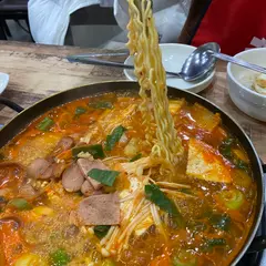 東豆川プデチゲ