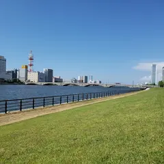 やすらぎ堤