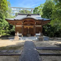 春日神社（箕面市粟生新家）