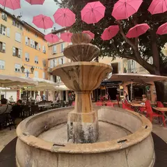Pl. aux Aires