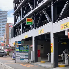 NPC24Hユウタウン総曲輪パーキング