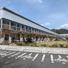 道の駅保田小学校駐車場
