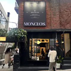MONCLOS