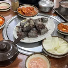 スンデ料理店