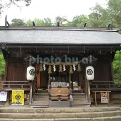 建勲神社