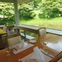 レストランももちどり