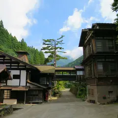 法師温泉 長寿館