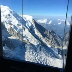 エギーユ・デュ・ミディ（Aiguille du Midi）