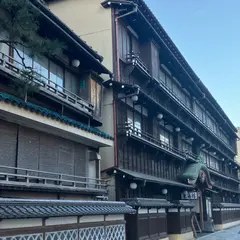 東海館