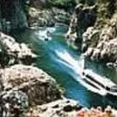 瀞峡ウォータージェット船