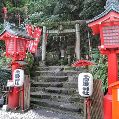 玉簾神社