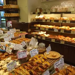ブーランジェリーボヌール 栄通り店