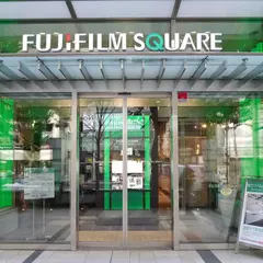 FUJIFILM SQUARE
