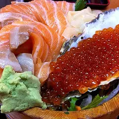 タカマル鮮魚店