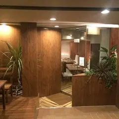 ダイニングバー・トルタドゥエ