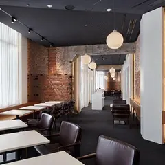 TORAYA TOKYO (トラヤ トウキョウ)