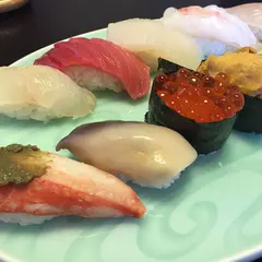 さくら通り 梅乃寿司