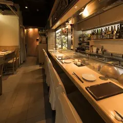 産直鉄板 く り