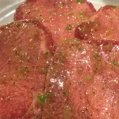 タソム