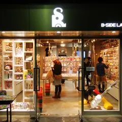 B-Side Label 東京下北沢SHOP