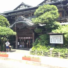 だるま料理店本店・別館